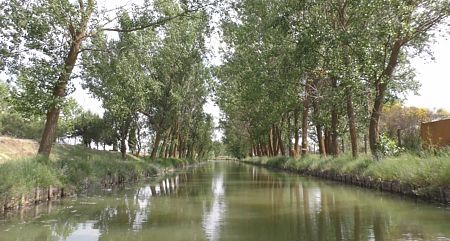 Comando al Sol, Ancha es Castilla