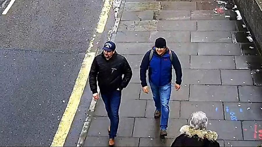Alexander Petrov y Ruslán Boshirov, los dos hombres señalados por el Reino Unido como sospechosos del envenenamiento del exespía ruso Serguéi Skripal y de su hija Yulia