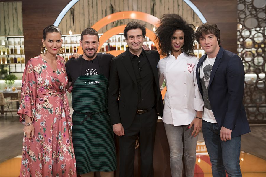 Ketty, finalista de 'MasterChef 6', visita a los aspirantes de la nueva edición de 'MasterChef Celebrity 3'