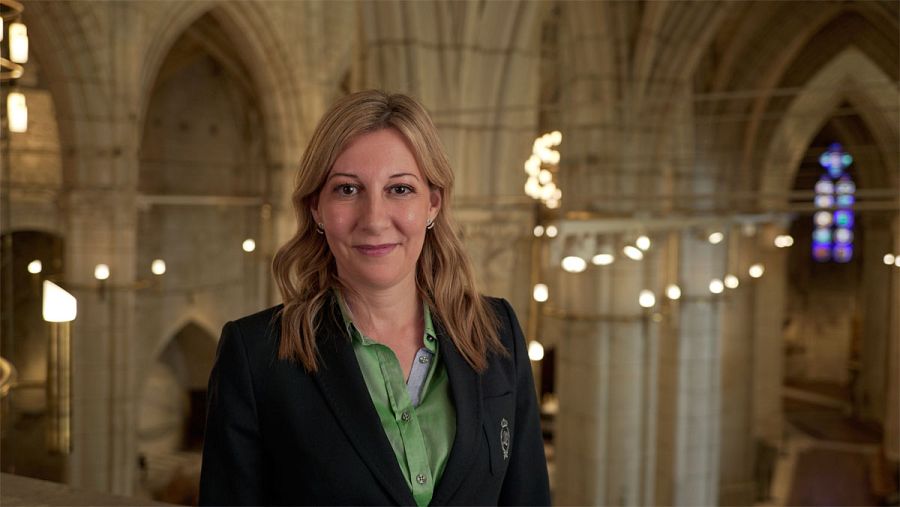 Eva G. Sáenz de Urturi en Página Dos