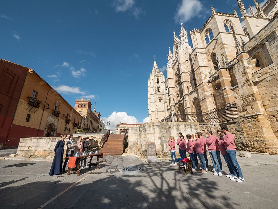 Los aspirantes de 'Masterchef Celebrity 3' visitan León