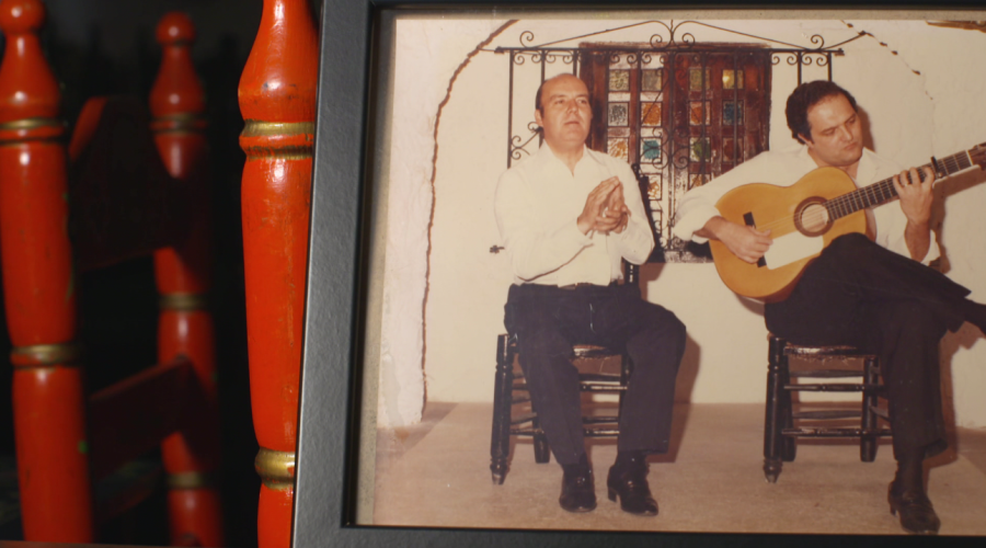 Chiquito de la Calzada en sus épocas de cantaor en los tablaos de la Costa del Sol