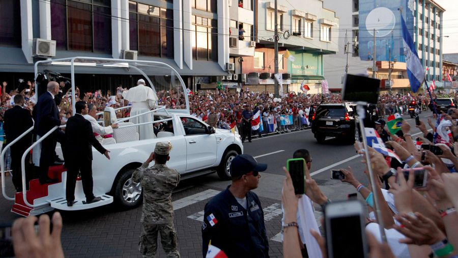 El papa Francisco desata el entusiasmo en una Panamá volcada en la JMJ