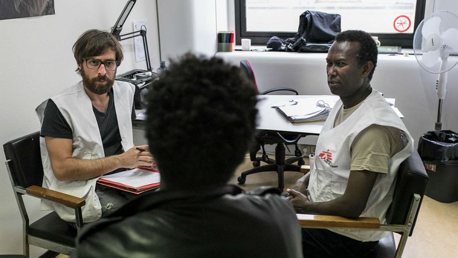 Muchos migrantes tienen síntomas de depresión porque carecen de esperanzas