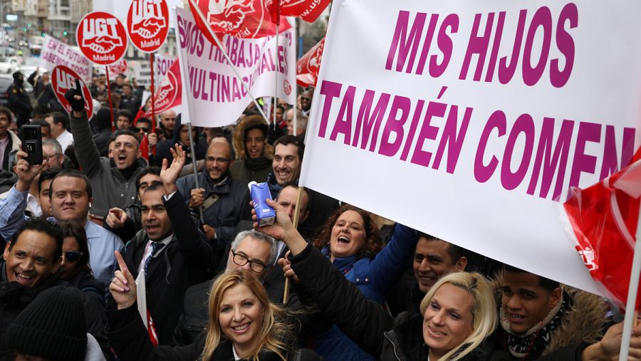 Los VTC se manifiestan frente a Podemos