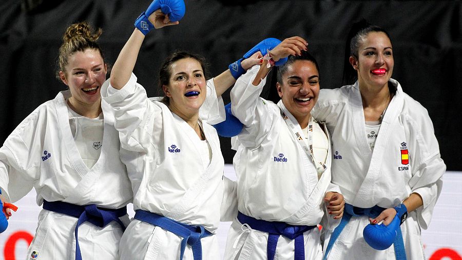 El equipo femenino de kumite logra el bronce en el Mundial de Madrid