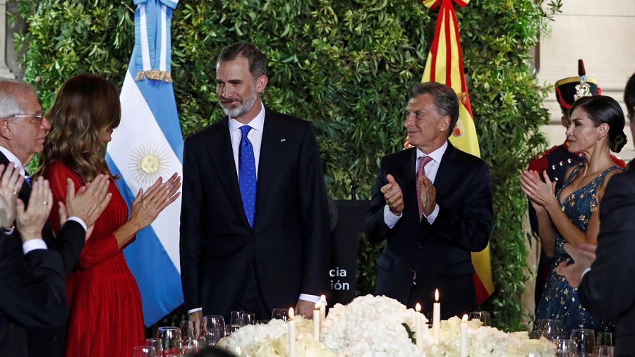 Cena de gala ofrecida por Mauricio Macri a los reyes de España