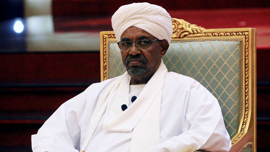 El presidente Omar Al Bashir se hizo con el poder en 1989 mediante un golpe de Estado