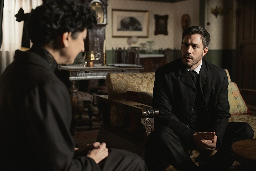 Ursula se confiesa a Telmo por la muerte de Eduardo