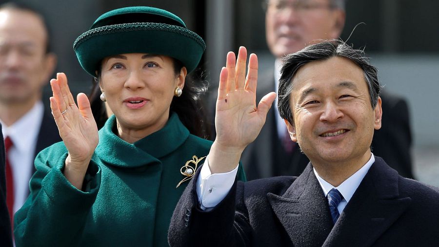 El principe heredero de Japón, Naruhito, y su esposa Masako, preparados para reinar