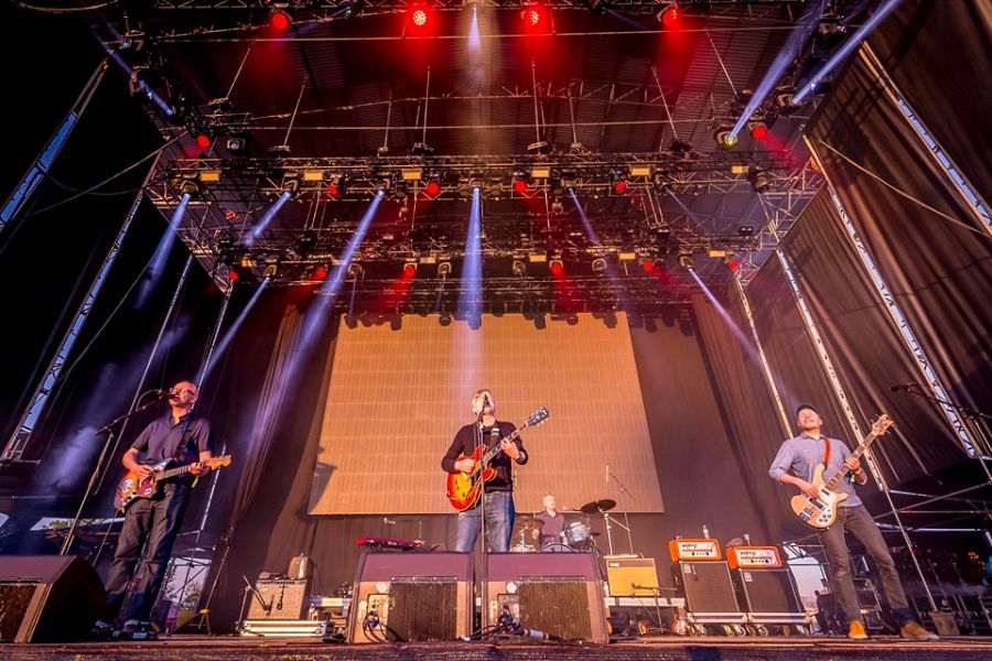 Teenage Fanclub en un momento de su concierto en Warm Up