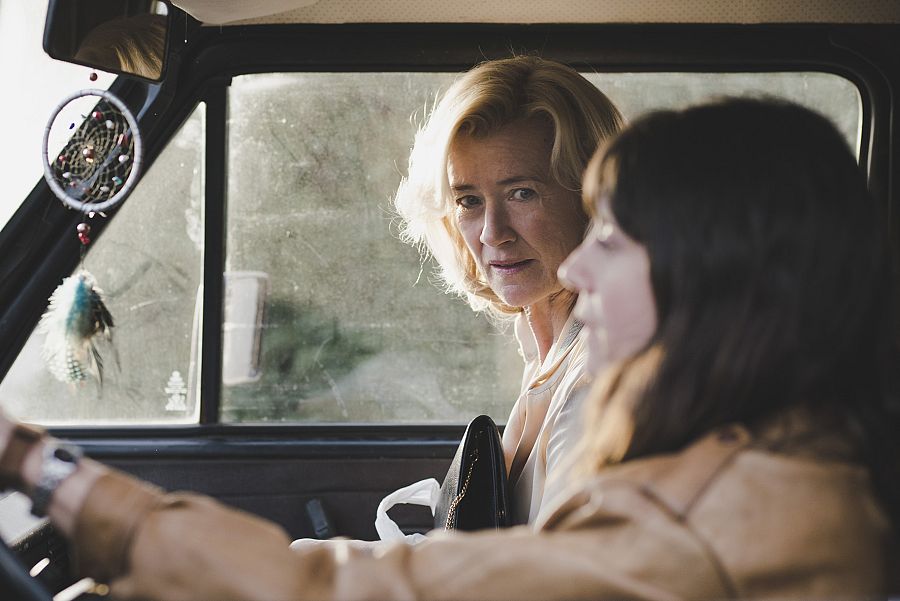 Mercedes y Fabiola en otro momento el capítulo de este jueves