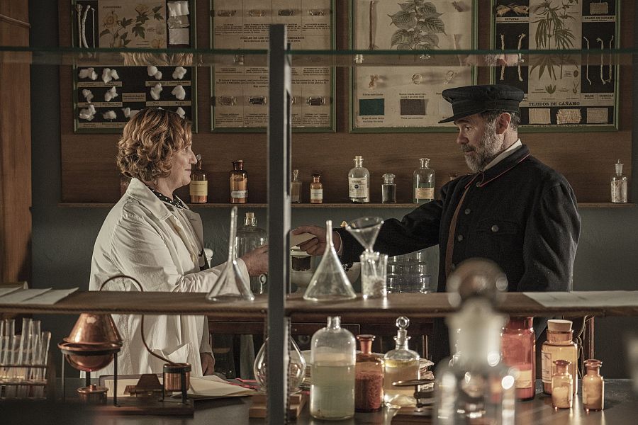 Luisa (Ana Wagener) y Vicente (Joaquín Notario), nueva pareja en 'La Otra Mirada'