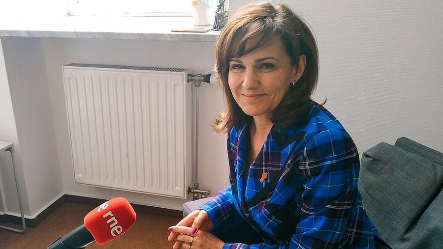 Gabriela Morawska, del partido polaco Wiosna, en los micrófonos de RNE