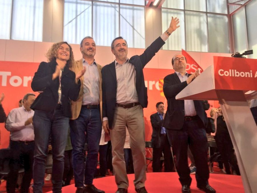 Miquel Iceta (d), junto a Meritxell Batet, Jaume Collboni y Manuel Cruz.
