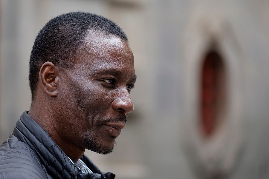 El diputado socialista Luc André Diouf