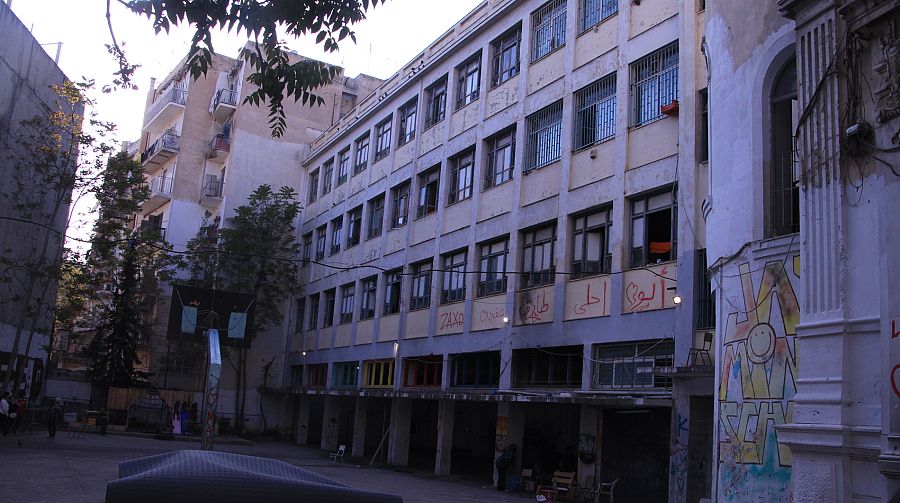 El 'squat' Jasmine es uno de los 11 que hay en Atenas en los que la ONG SOS REFUGIADOS reparte comida