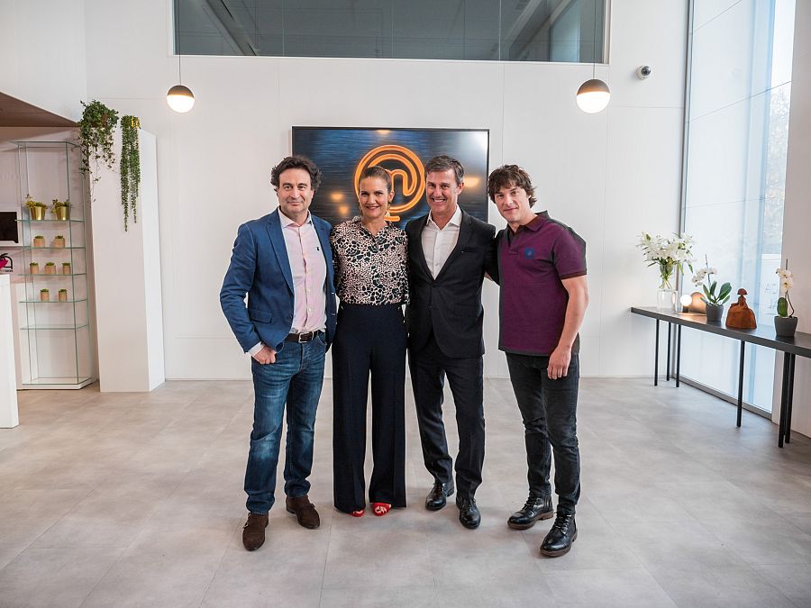 Con el doctor Ricardo Ruiz aprenderán a preparar platos saludables para la piel