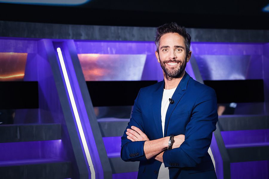 Presentado por Roberto Leal