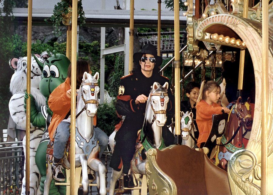 Louis Vuitton: Michael Jackson en 50 sombras del gris