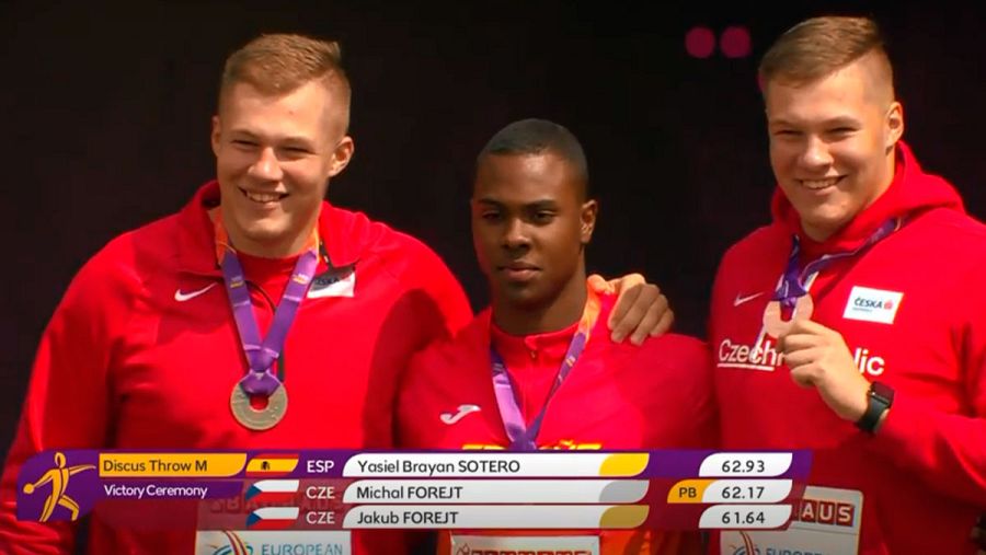 Yasiel, en lo más alto del podio