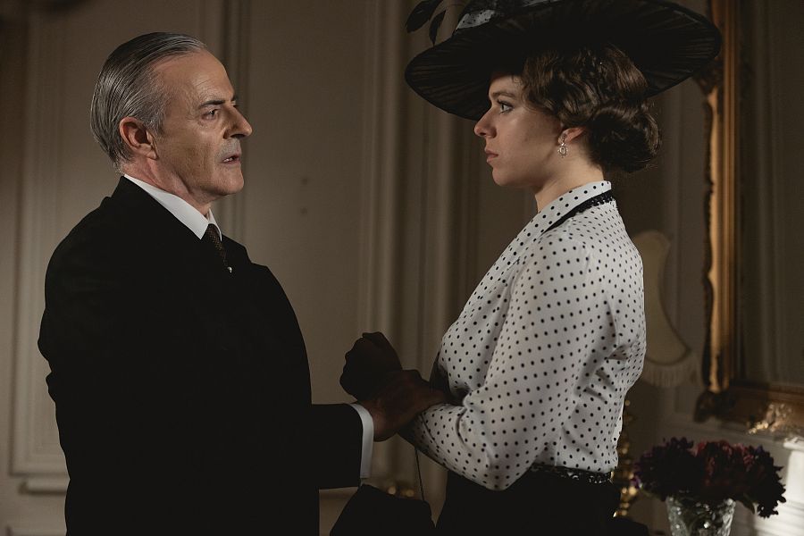 Alfredo amenaza a Genoveva