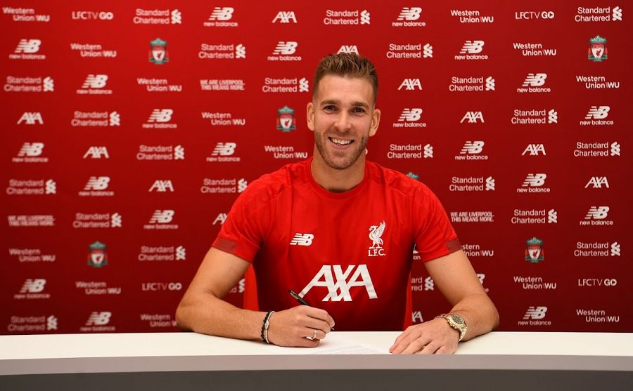 El español Adrián San Miguel firma por el Liverpool