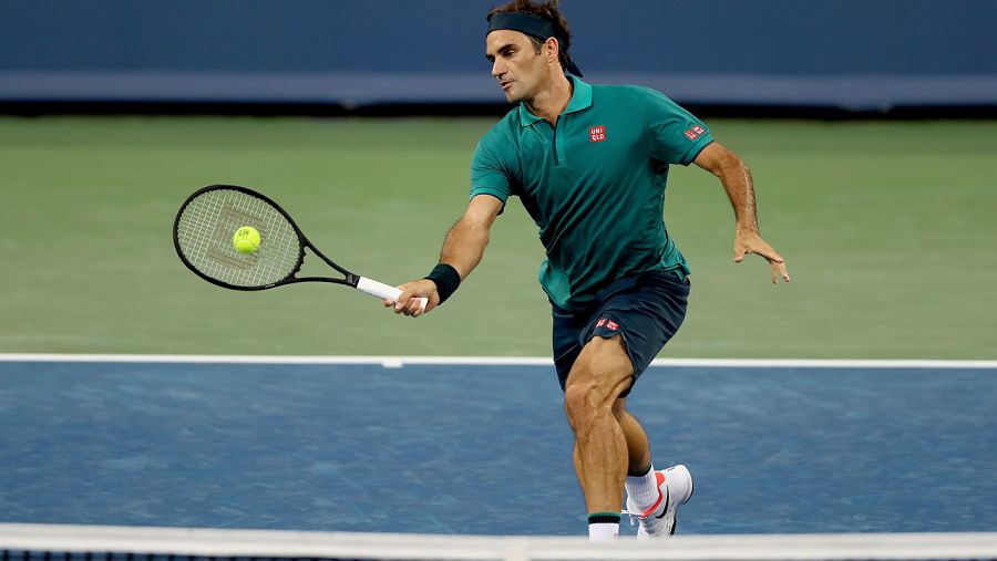 Roger Federer vence sin problemas al argentino Londero