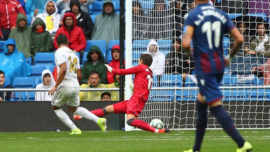 Casemiro marca el 3-0