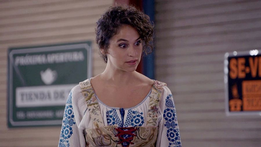 Carla se derrumba ante Samu y Jonathan.