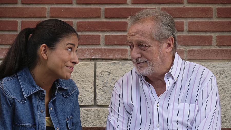 Nacha ayuda a Eustaquio a encontrar a su amor