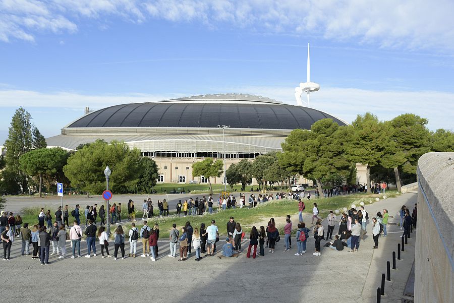 Casi 2.000 aspirante en el casting de Barcelona