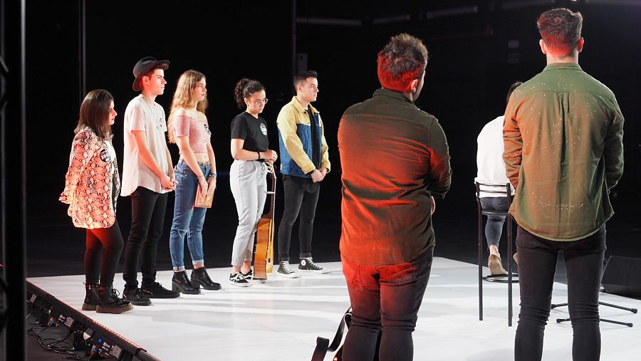 El segundo grupo empezando el casting en la fase 2 del casting de OT 2020 en Sevilla