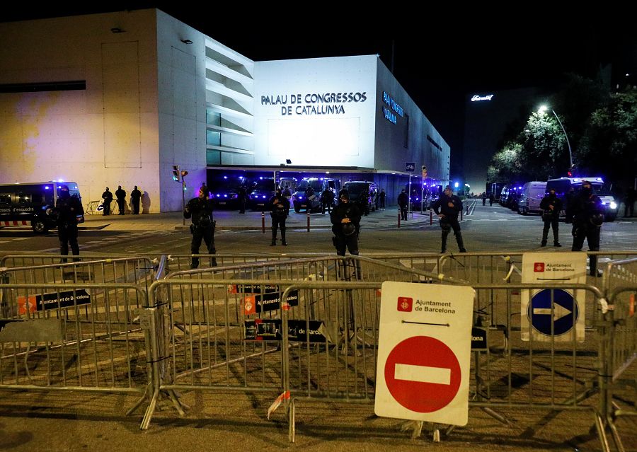 Desplegament policial per la presència de la Casa Reial a Barcelona