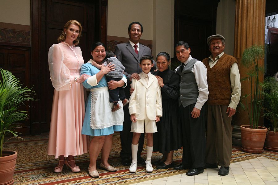 Tras cinco semanas de rodaje en Lima ha terminado la grabación de la tvmovie 'Un mundo para Julius'