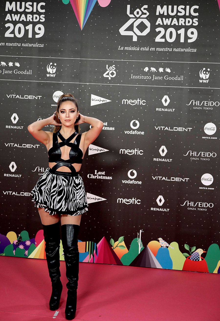 Ana Mena en Los40 Music Awards