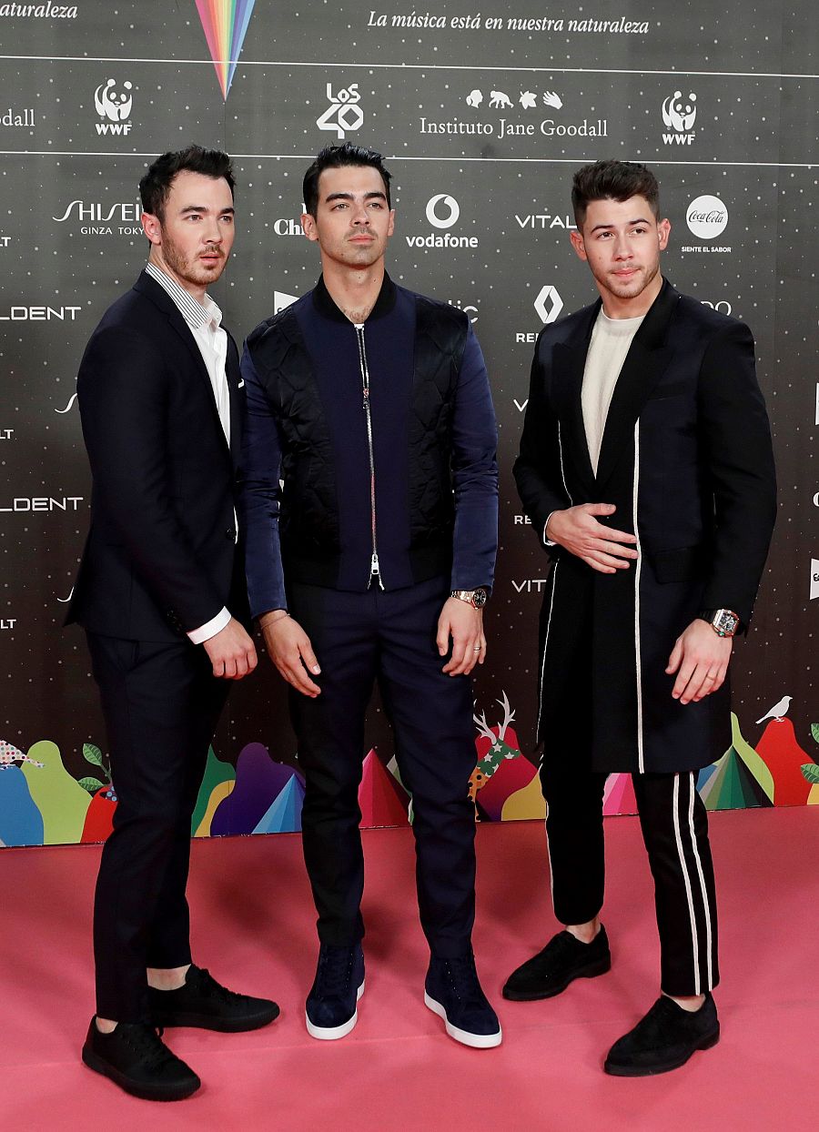 Los Jonas Brothers, encargados de abrir la ceremonia de Los40 Music Awards