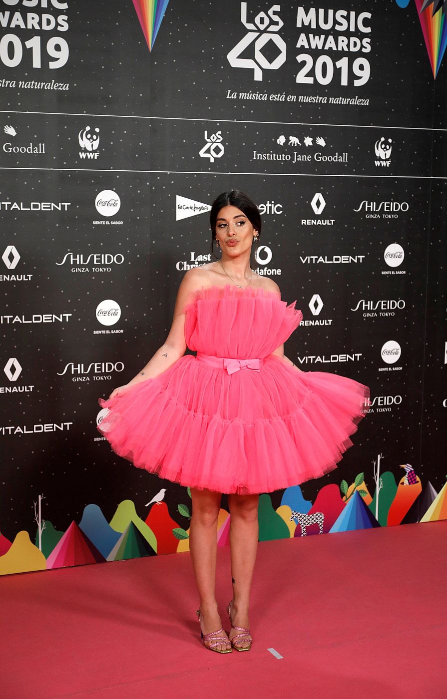 Dulceida, a juego con la alfombra de Los40 Music Awards