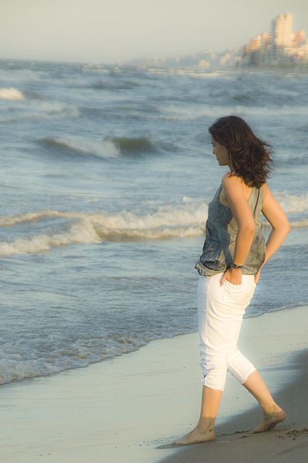 La estudiante, interpretada por Celia Freijeiro, en `Ángel Llorca. El último ensayo¿