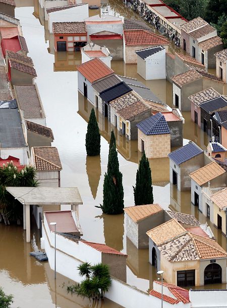 Dolores (Alicante) inundado a causa del desbordamiento del río Segura el pasado septiembre.