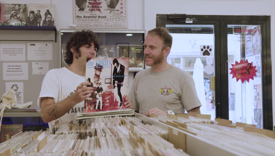 En el repor de esta semana Ramiroquai nos lleva al maravilloso universo de las tiendas de vinilos