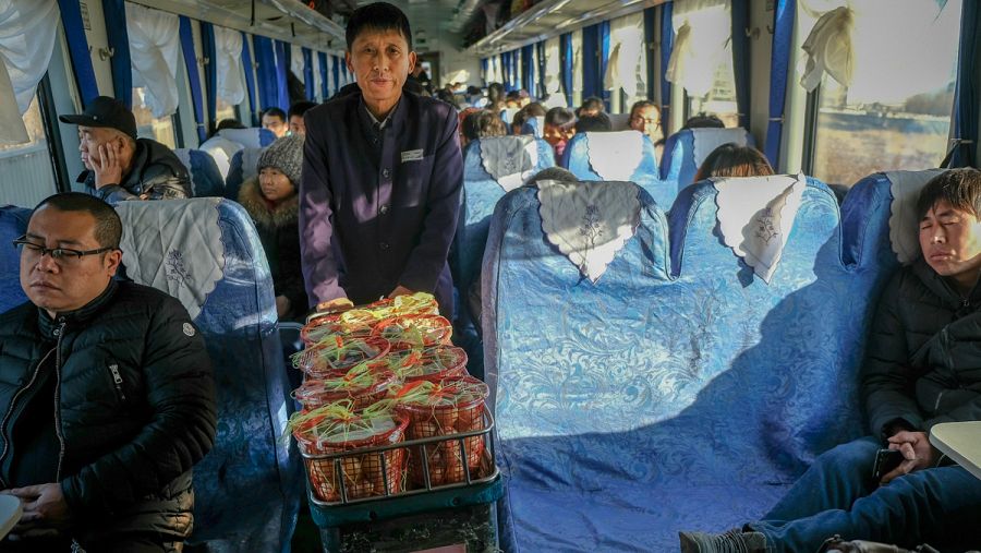 Un vendedor en el tren