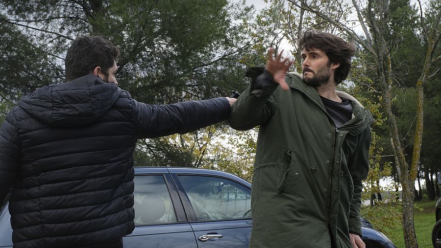 Miguel Herrera pelea con los matones de Rojo