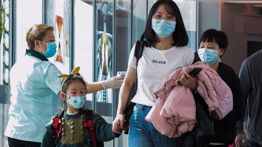 China aumenta las medidas contra el coronavirus en el aeropuerto de Singapur