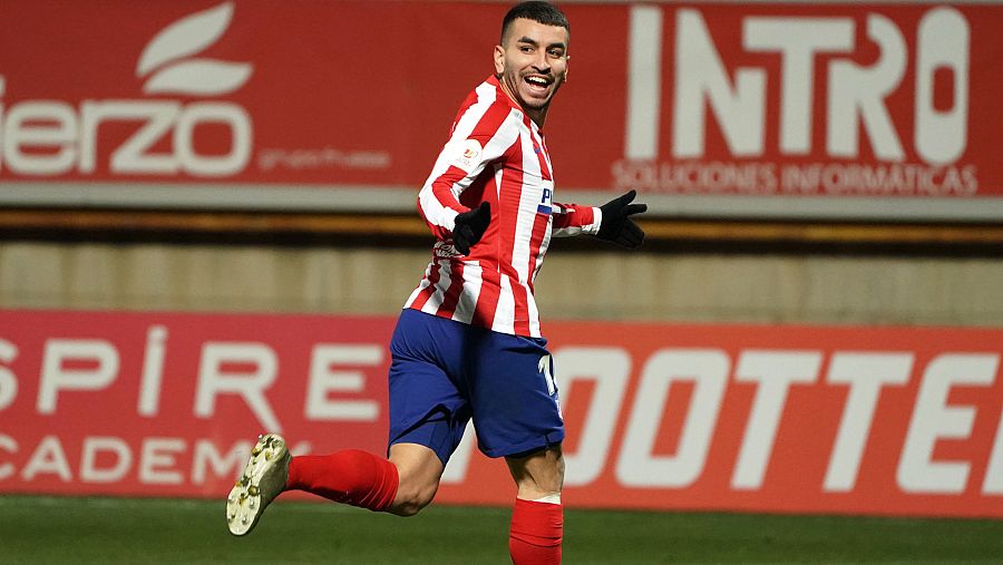 Ángel Correa celebra el 0-1 del Atlético.