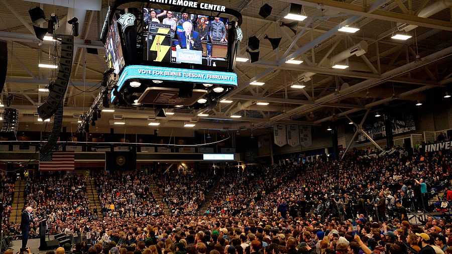 Cierre de campaña de Bernie Sanders en Durham, en la Universidad de New Hampshire