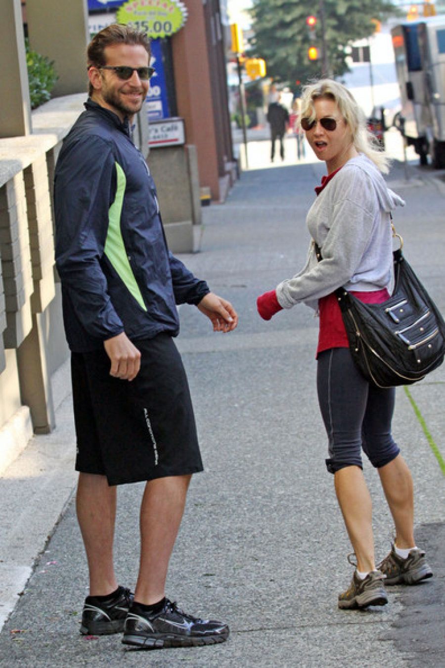 Bradley Cooper y René Zellweger cuando eran pareja