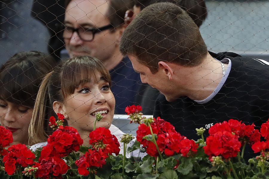 Aitana y Miguel Bernardeau en un partido de tenis en madrid en mayo de 2019