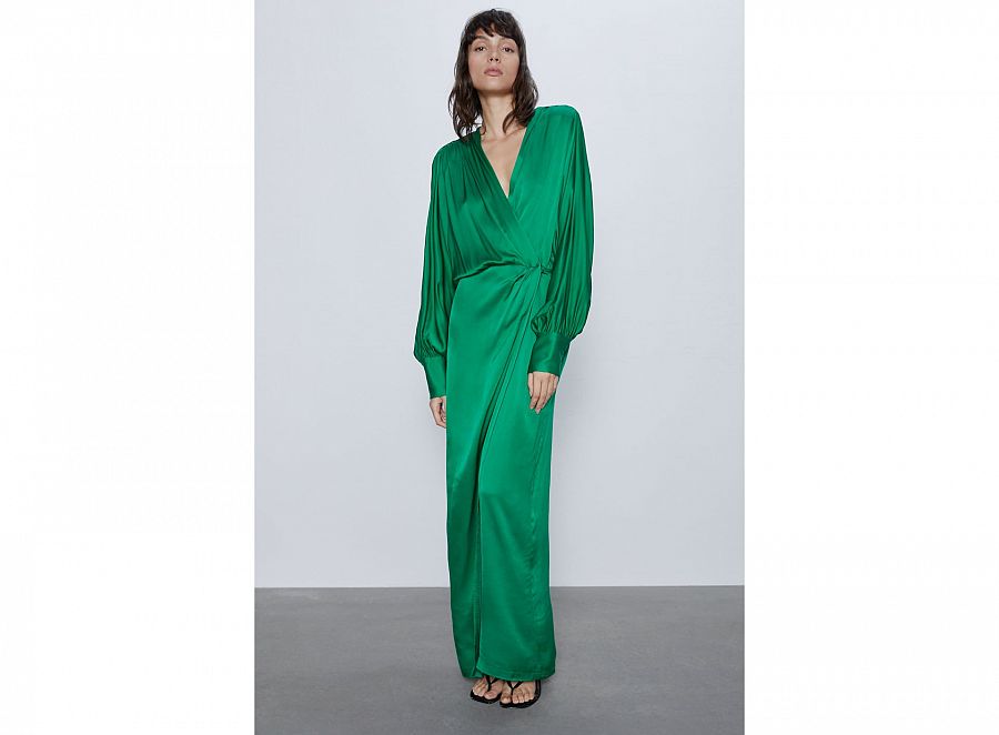 Vestido verde camisero de raso