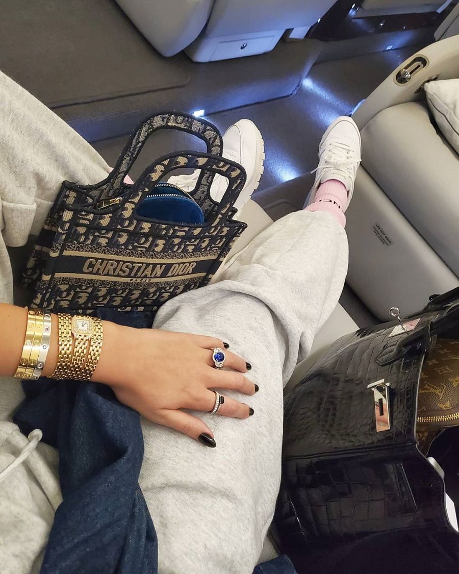 Las joyas de Georgina Rodríguez donde se pueden distinguir tres de la conocida marca Cartier